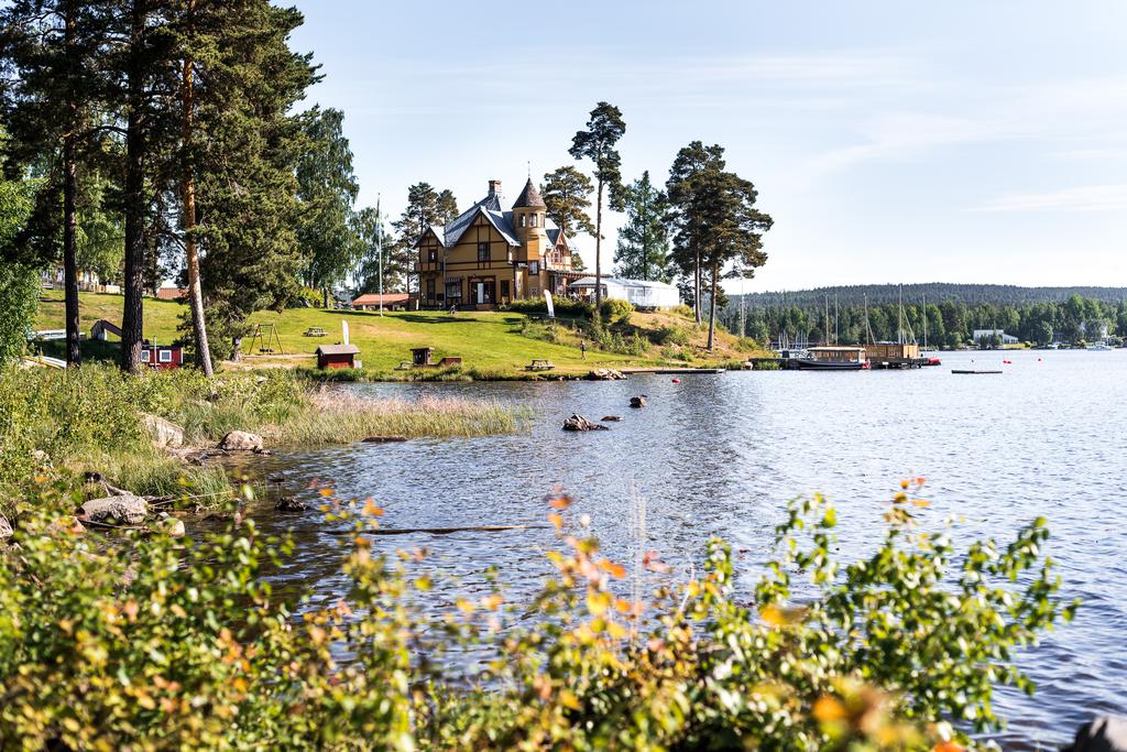 Ett ställe för Dig som vill fritidsbo nära sjö året om!