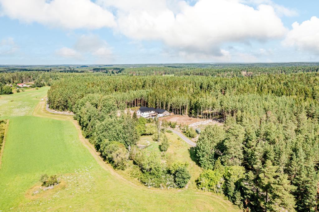 Önskar du bo nära naturen mitt emellan Norrköping & Linköping?