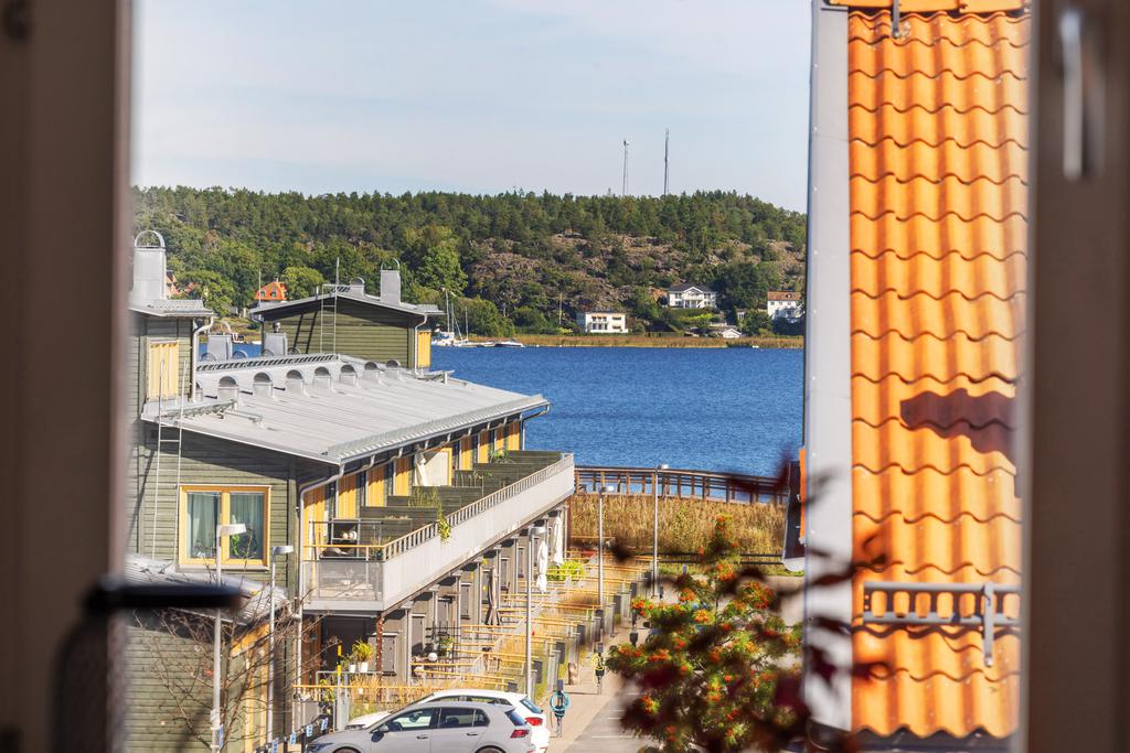 Erstaviken från matplats