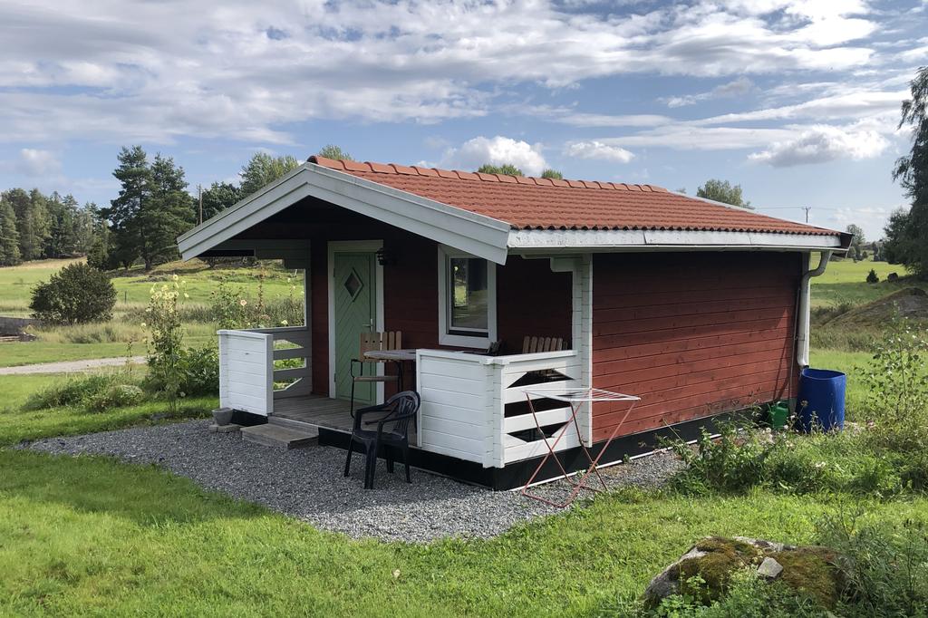 Gästhus med kök, dusch och toalett