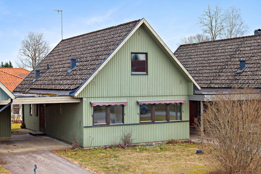 Framsidan av hus 27