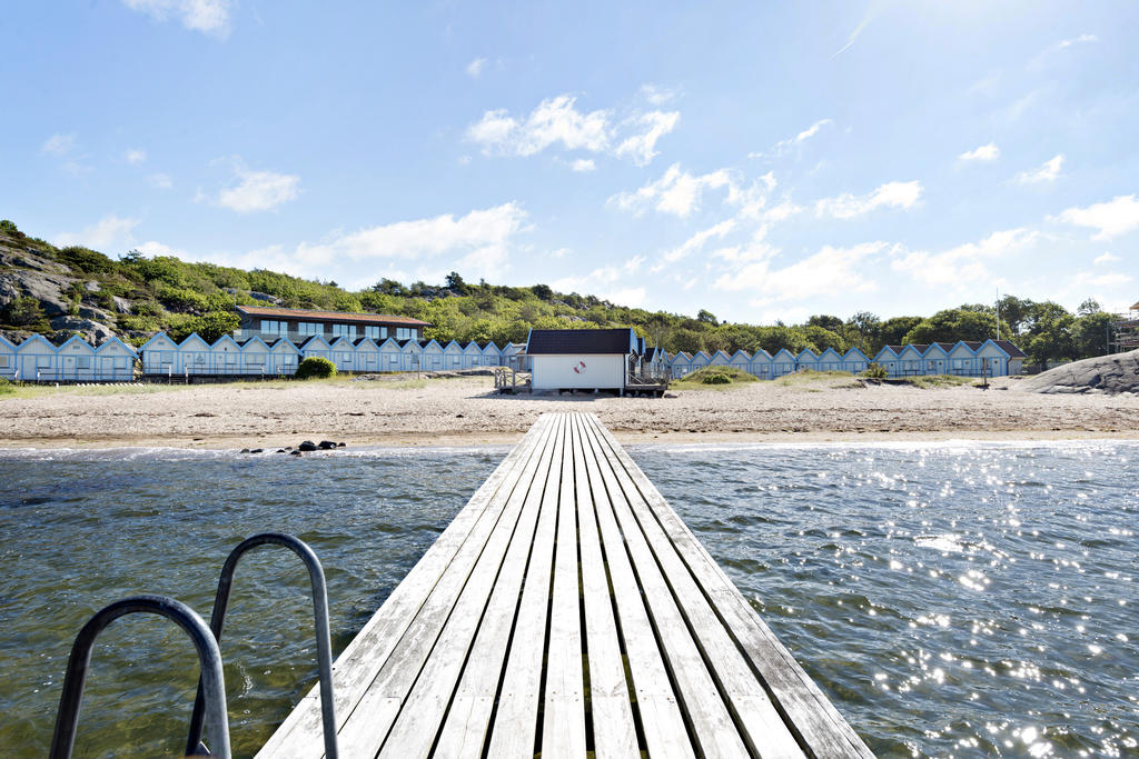 Hovås Kallbadhus med både strand och brygga