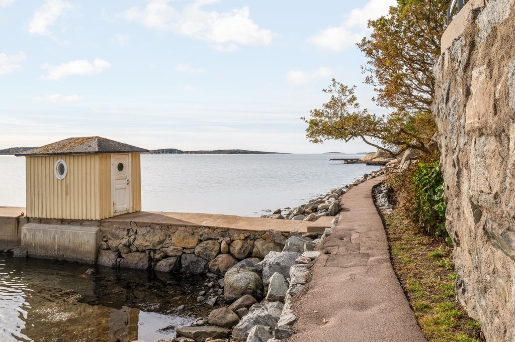 Underbara promenadvägar runt hela Särön