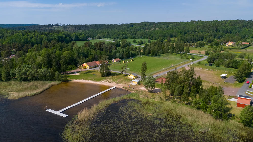 Örserumsbadet och Örensvallen