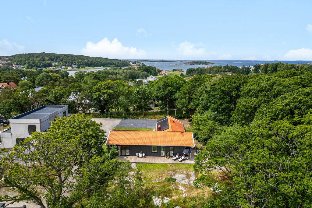 Havet ligger endast några stenkast bort