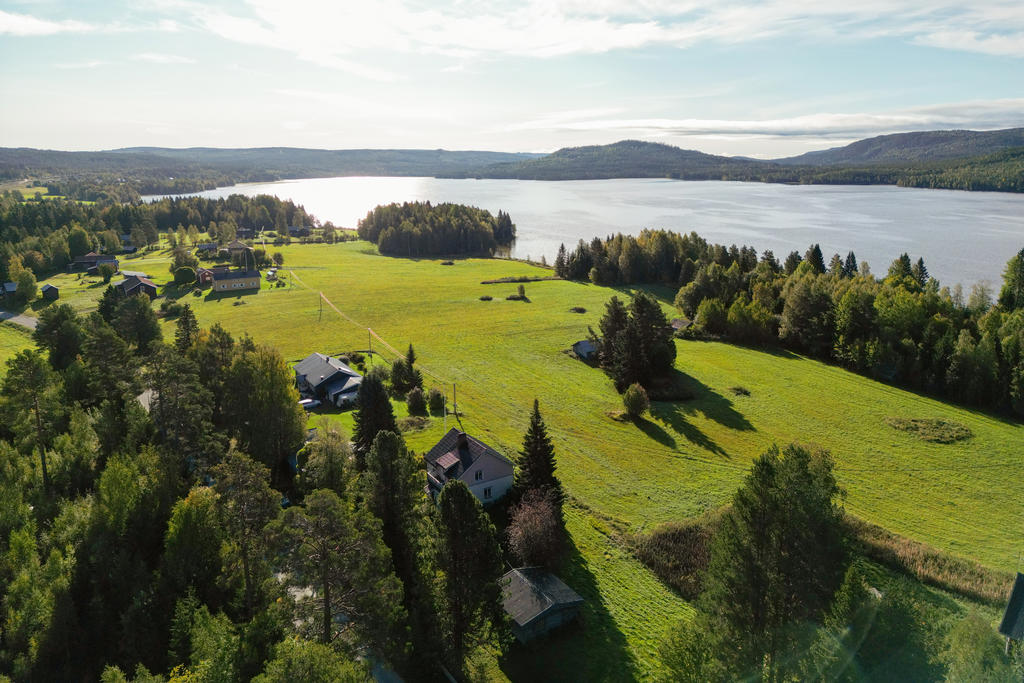 Här finns skogar och sjö för friluftsliv och rekreation.