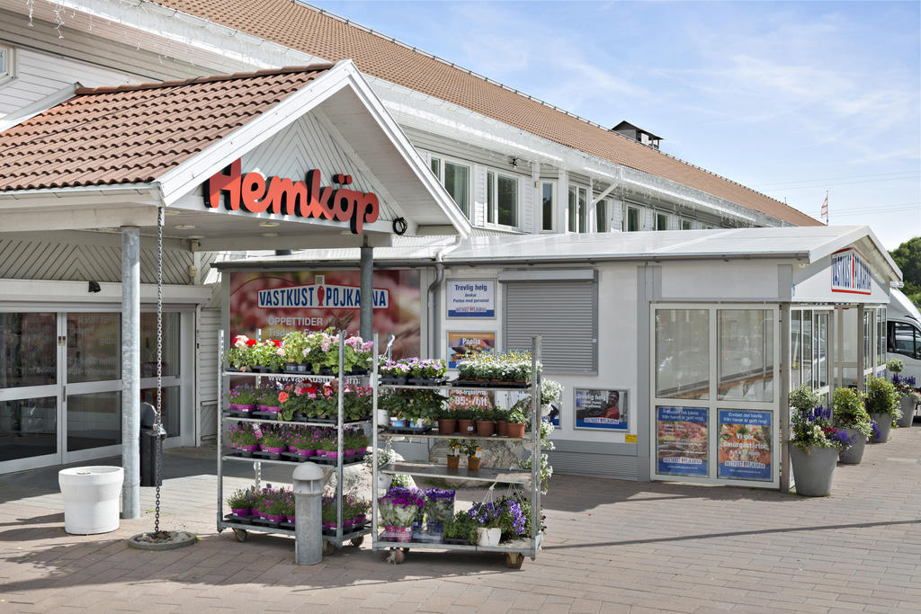 Välsorterad Hemköpsbutik & välfylld fiskaffär, Kungsporten