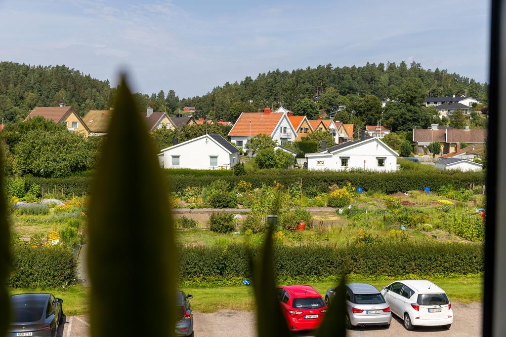 Utsikt över Koloniområdet från vardagsrummet