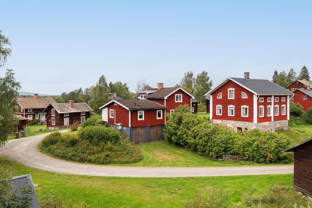 I mysiga Sälje ligger denna trevliga fastighet