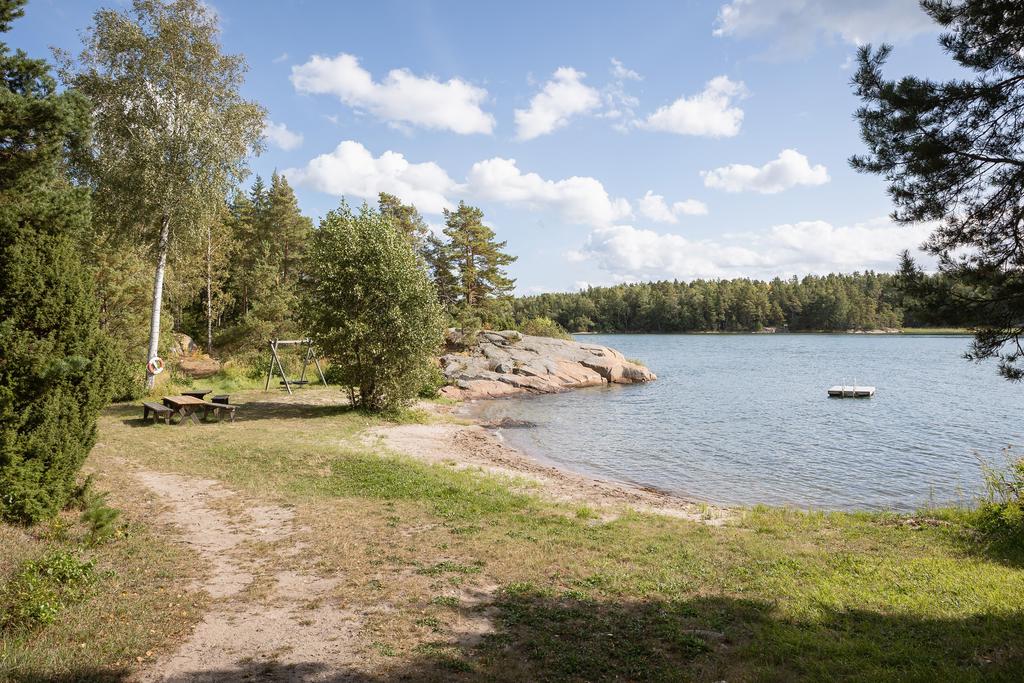 Badplats med sandstrand