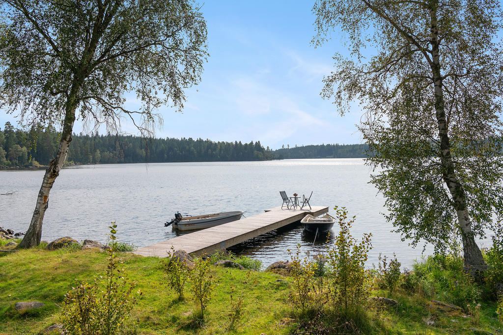 Brygga med kräftfiske i Norrsjön