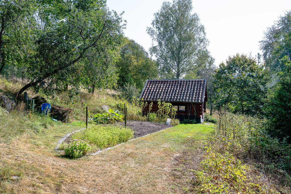 Trädgårdsland vid gäststugan