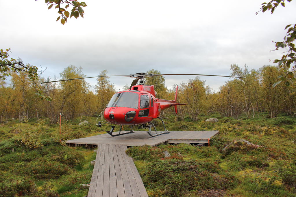 Egen helikopterplatta